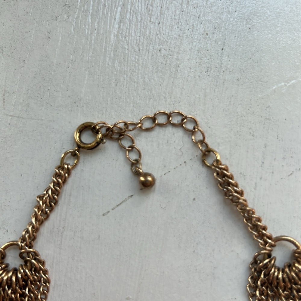 Elegant Gold tone 14-Strand chain Necklace - Picture 3 of 6